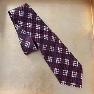 Men! Giorgio Armani Dark Red W/ Square/Stripes Design Silk Tie